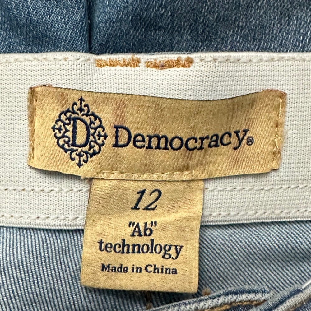Democracy Ab Technology Flare Leg Jeans Light Wash Raw Hem Size 12 - Picture 5 of 8